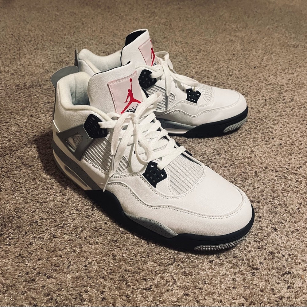 Air Jordan 4 Retro Cement White